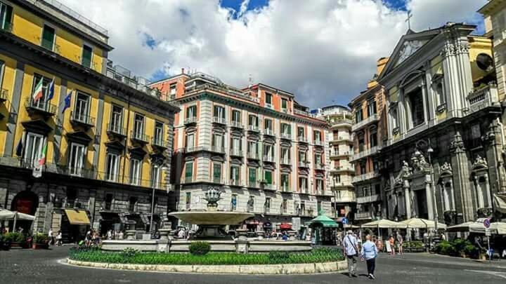 Casa Vacanze Belledonne Apartment Naples Luaran gambar