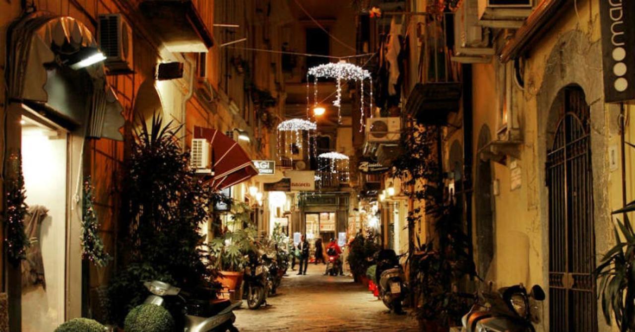 Casa Vacanze Belledonne Apartment Naples Luaran gambar